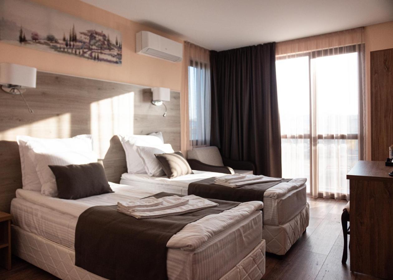 Hotel Vanilla, Varna - Free Parking المظهر الخارجي الصورة