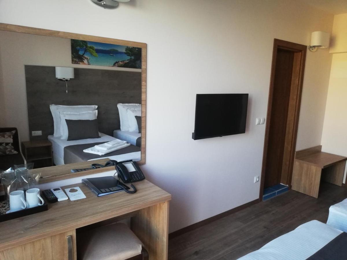 Hotel Vanilla, Varna - Free Parking المظهر الخارجي الصورة
